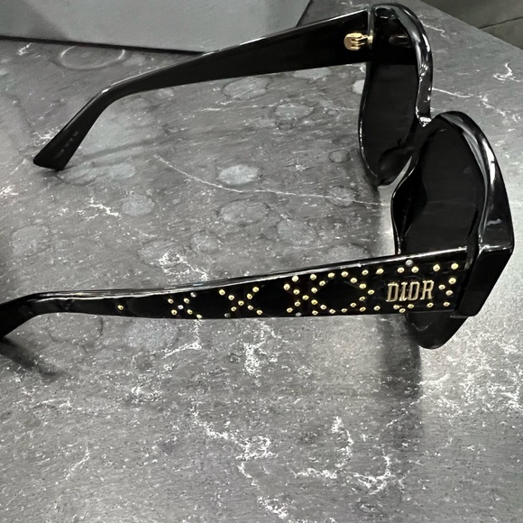 Dior Sunglasses - Picture 5 of 6